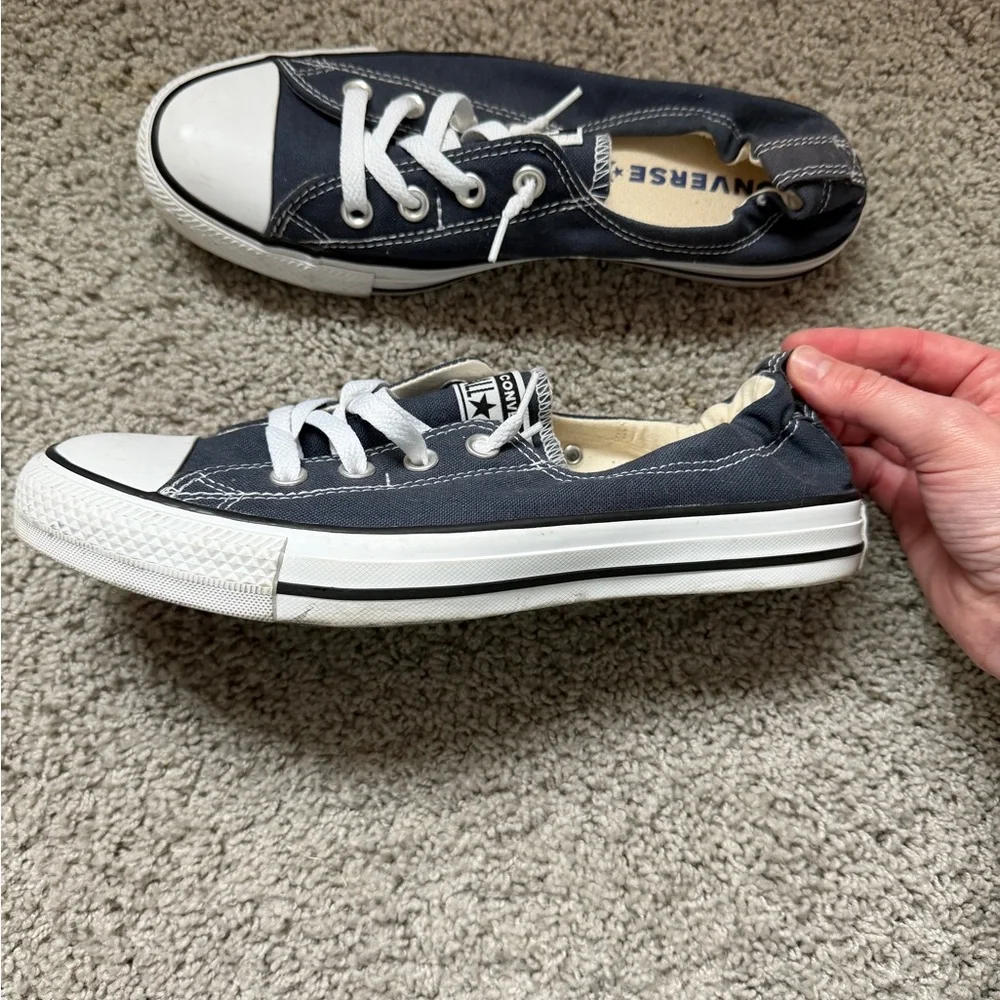 Women’s converse shoes - Picture 3 of 4